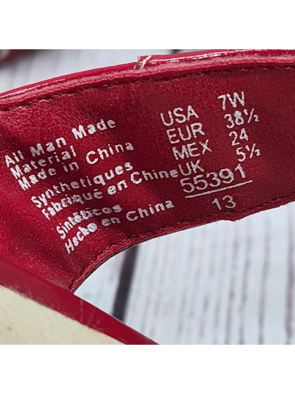 Women’s 7w Predictions Shiny Red Patent Open Toe 3" Heels - Picture 7 of 8